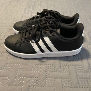 Adidas Cloudfoam Sneakers Worn once